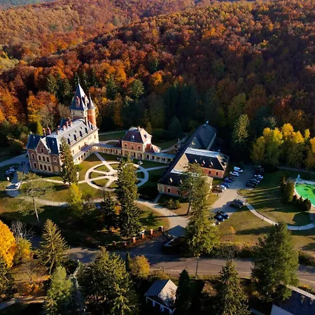 Otel Kastelyhotel Sasvar