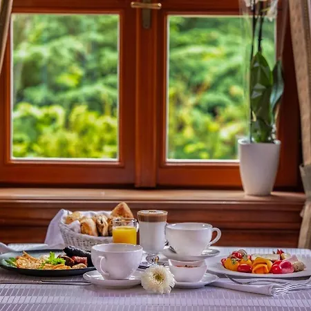 Otel Kastelyhotel Sasvar