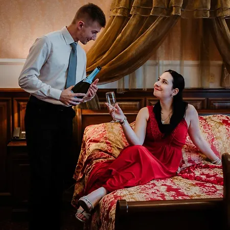 Kastelyhotel Sasvar 4*