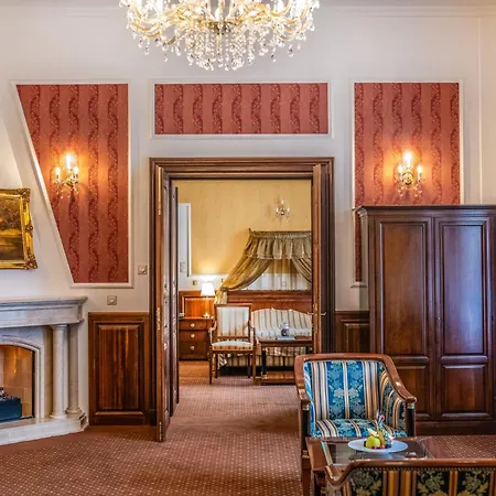 Kastelyhotel Sasvar Hotel 4*