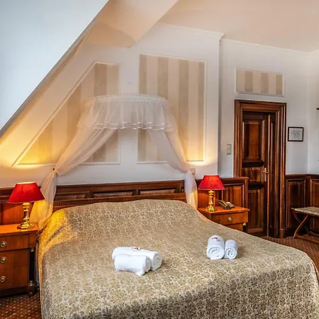 Kastelyhotel Sasvar 4* Paradsasvar