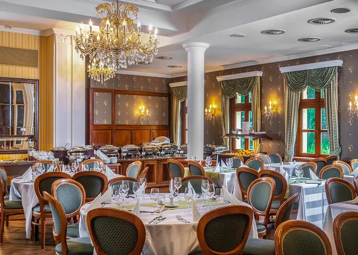 Hotel Kastelyhotel Sasvar Paradsasvar