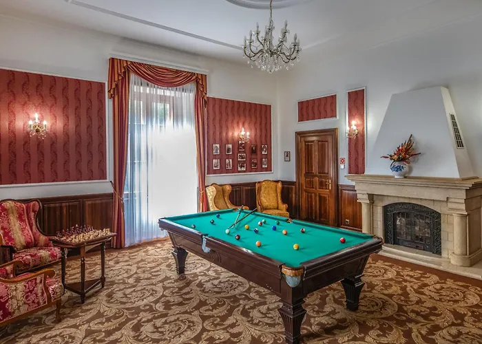 Kastelyhotel Sasvar Parádsasvár