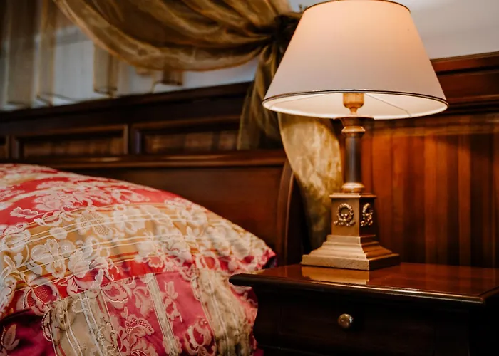 Hotel Kastelyhotel Sasvar Parádsasvár