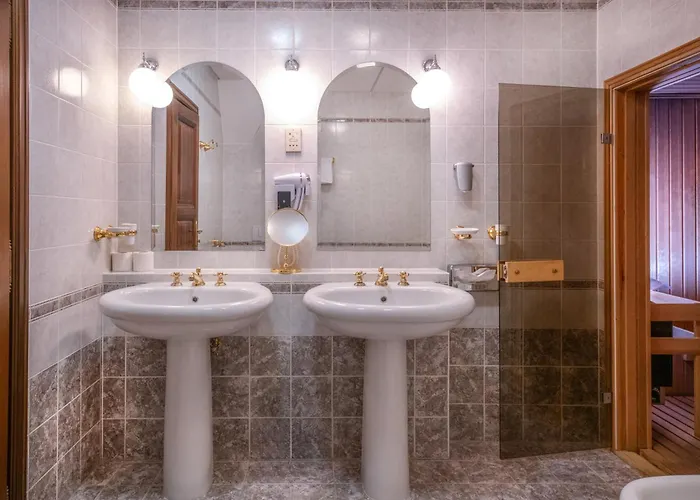 Hotel Kastelyhotel Sasvar