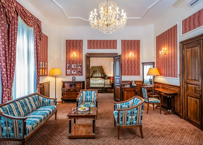 Kastelyhotel Sasvar Hotel Paradsasvar